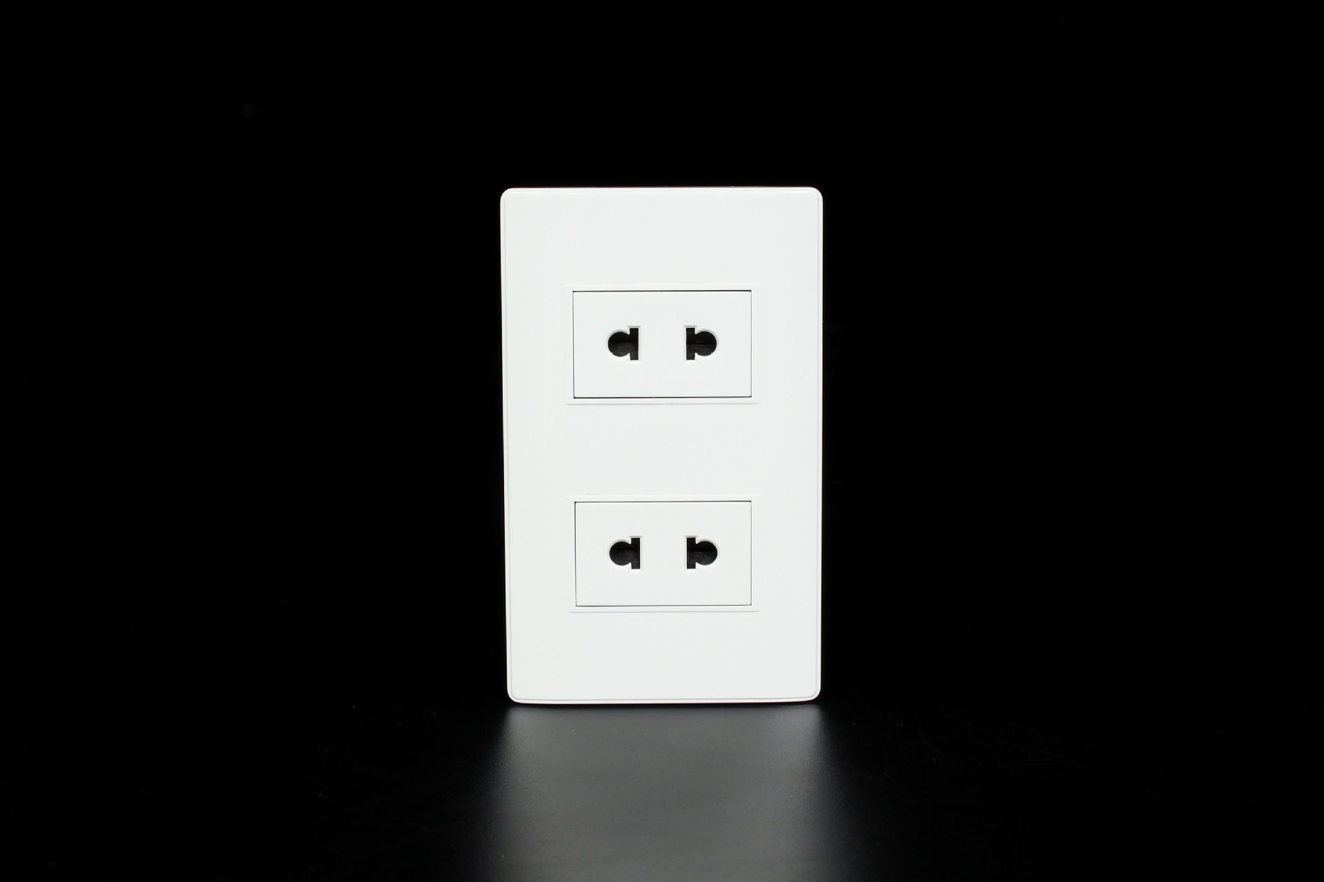 120美式四孔插座 120型美标面板插座出口菲律宾 越南-阿里巴巴