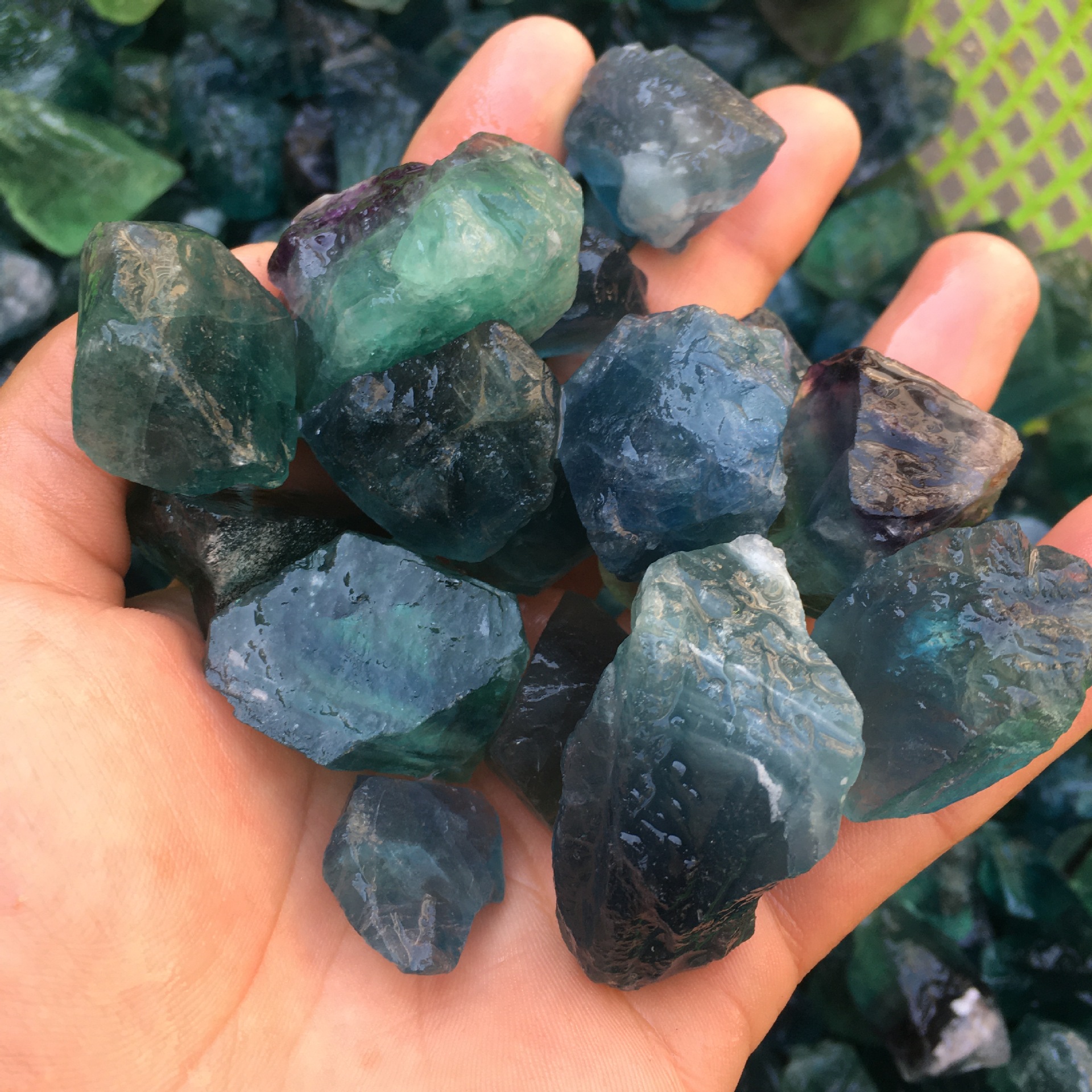 水晶碎石天然蓝色萤石摆件原石原矿厂家直销