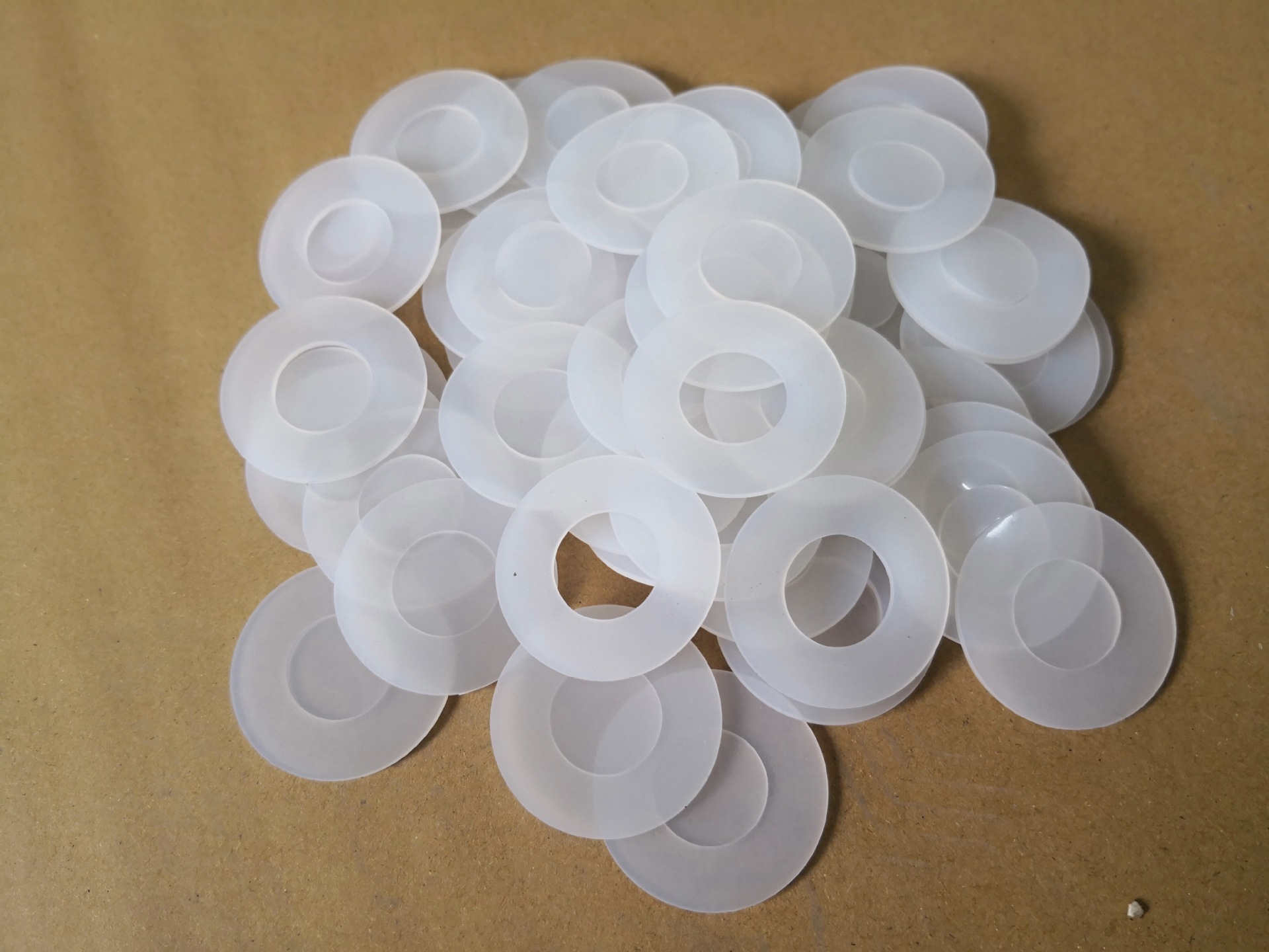 自粘硅胶垫密封硅胶垫圈透明硅胶垫片圆形白色灰色自粘防滑脚垫