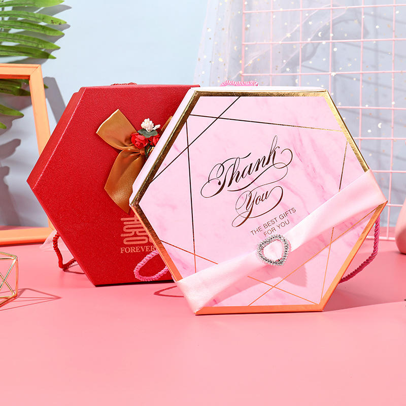 现货六边形礼品盒伴手礼盒520七夕粉色包装盒口红化妆品六角礼盒