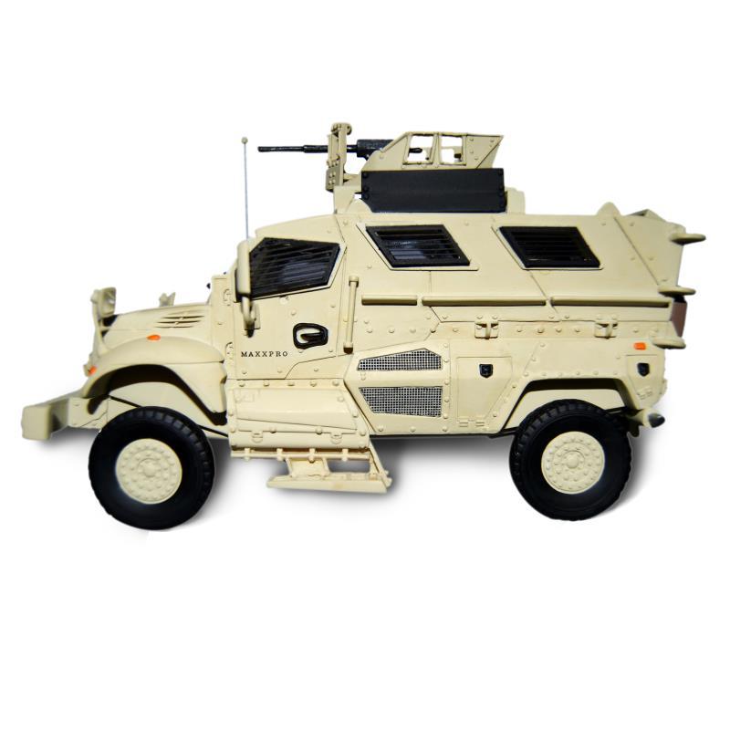 星堡军事系列武装坦克战斗装甲车模型玩具车子摆件树脂搪胶定制