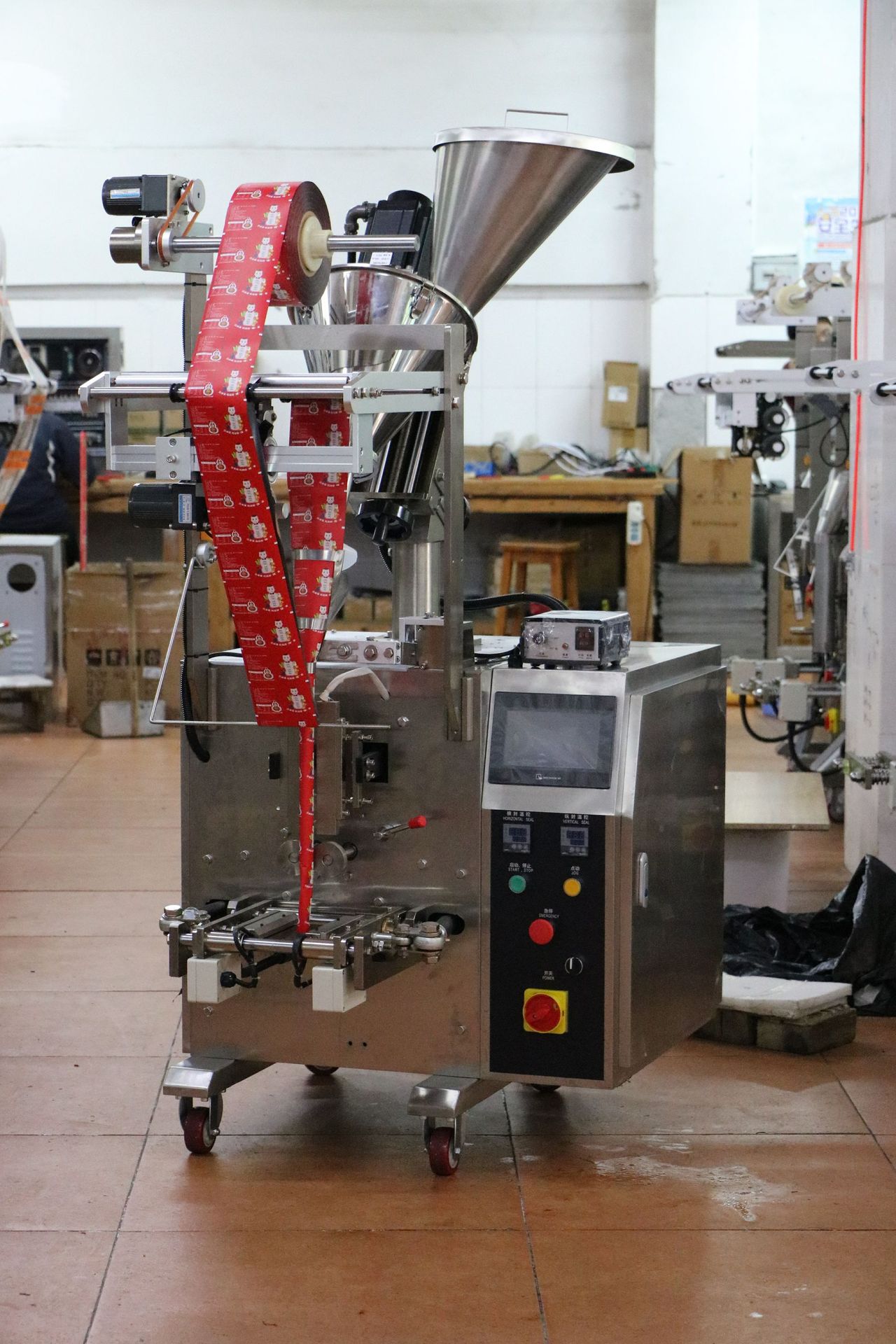 999感冒灵包装机 小柴胡颗粒分装机 全自动中药固体颗粒包装机