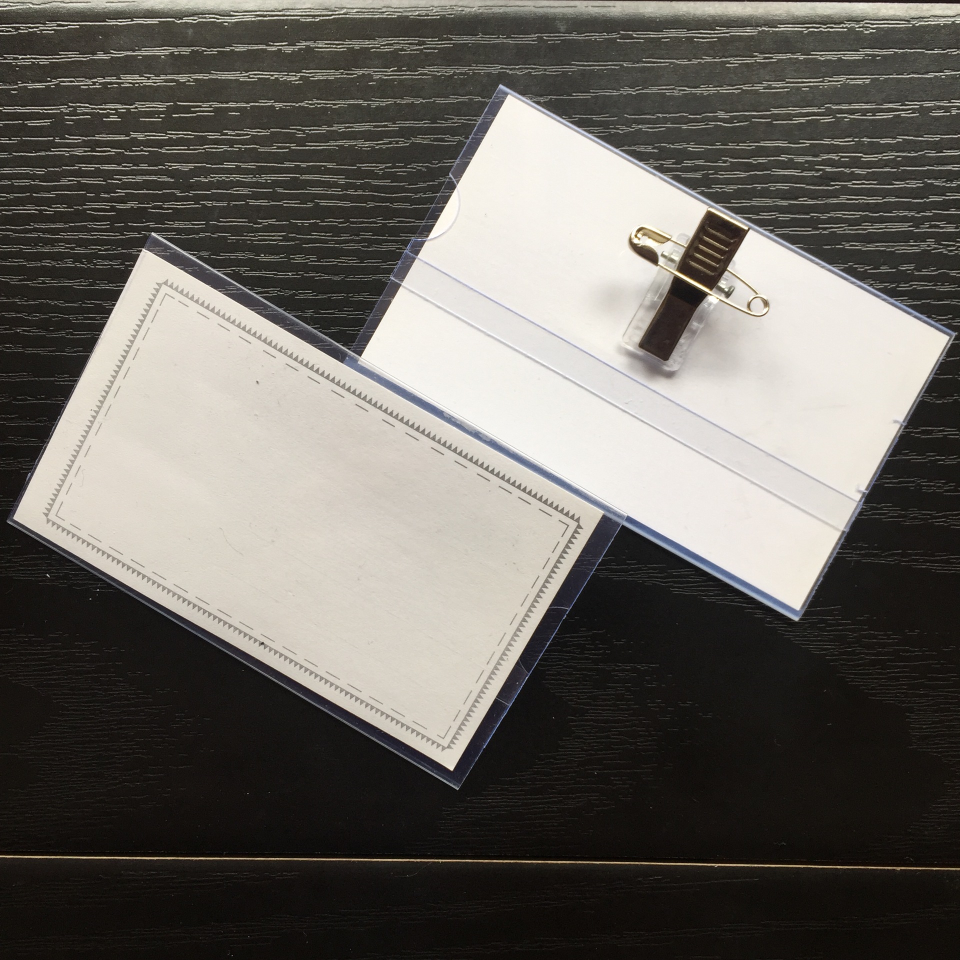 亚克力胸牌别针式员工工号牌定做工作牌可做夹子胸卡学校校牌职员