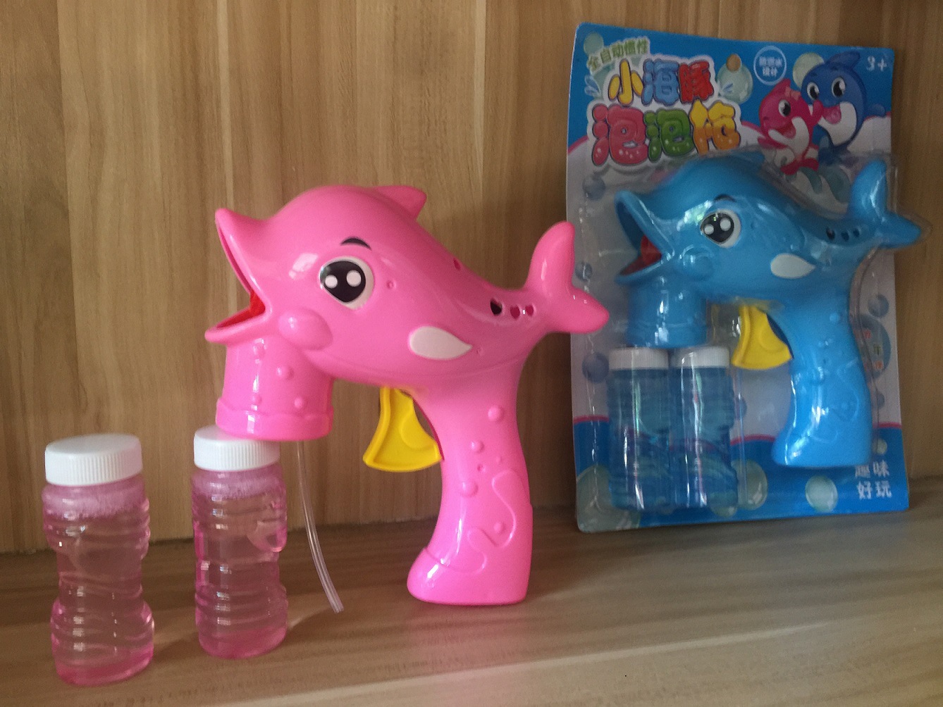 儿童玩具抖音同款大号卡通海豚泡泡枪泡泡机自吸泡泡玩具无需电池