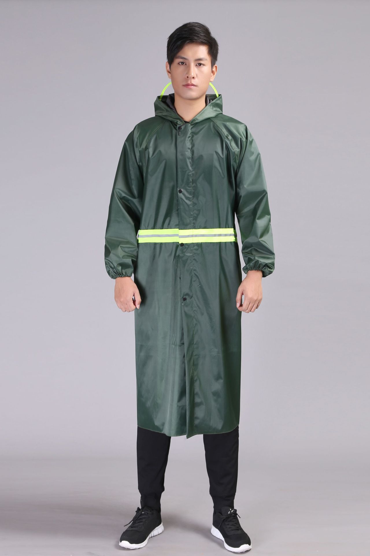 Jinhe Wholesale Reflective Poncho Take-out One-Piece Windbreaker Riding Labor Protection Oxford Cloth Adult Labor Protection Emergency Raincoat