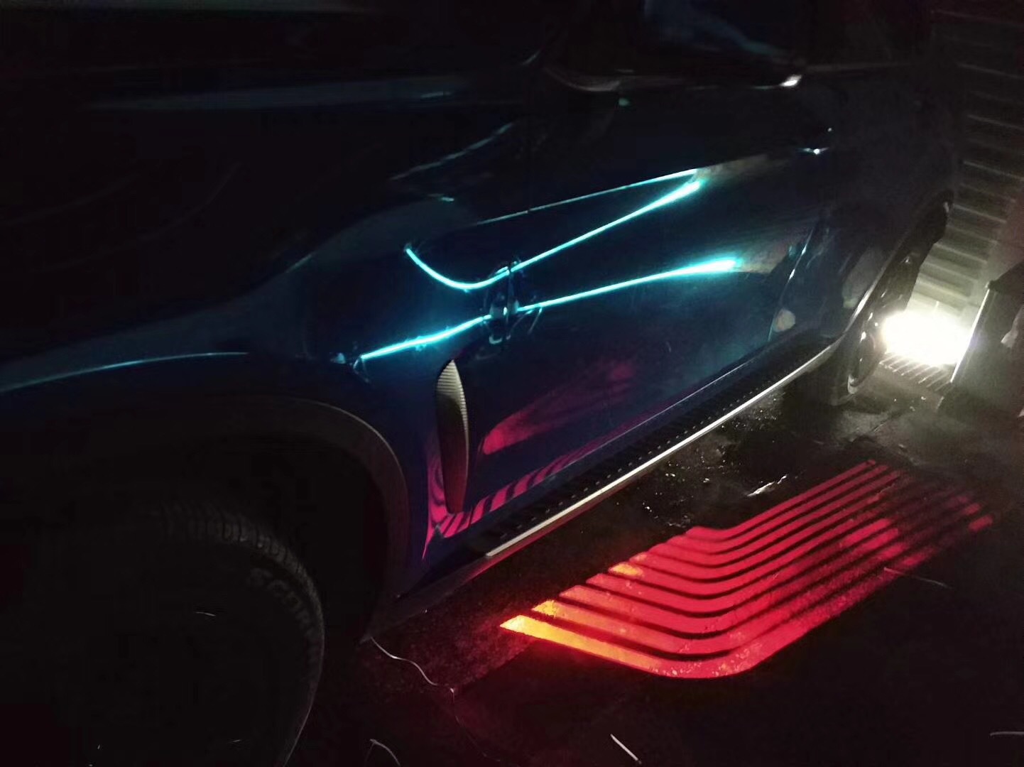 工厂直供天使之翼迎宾灯投影改装多功能通用迎宾地毯光毯灯翅膀镭