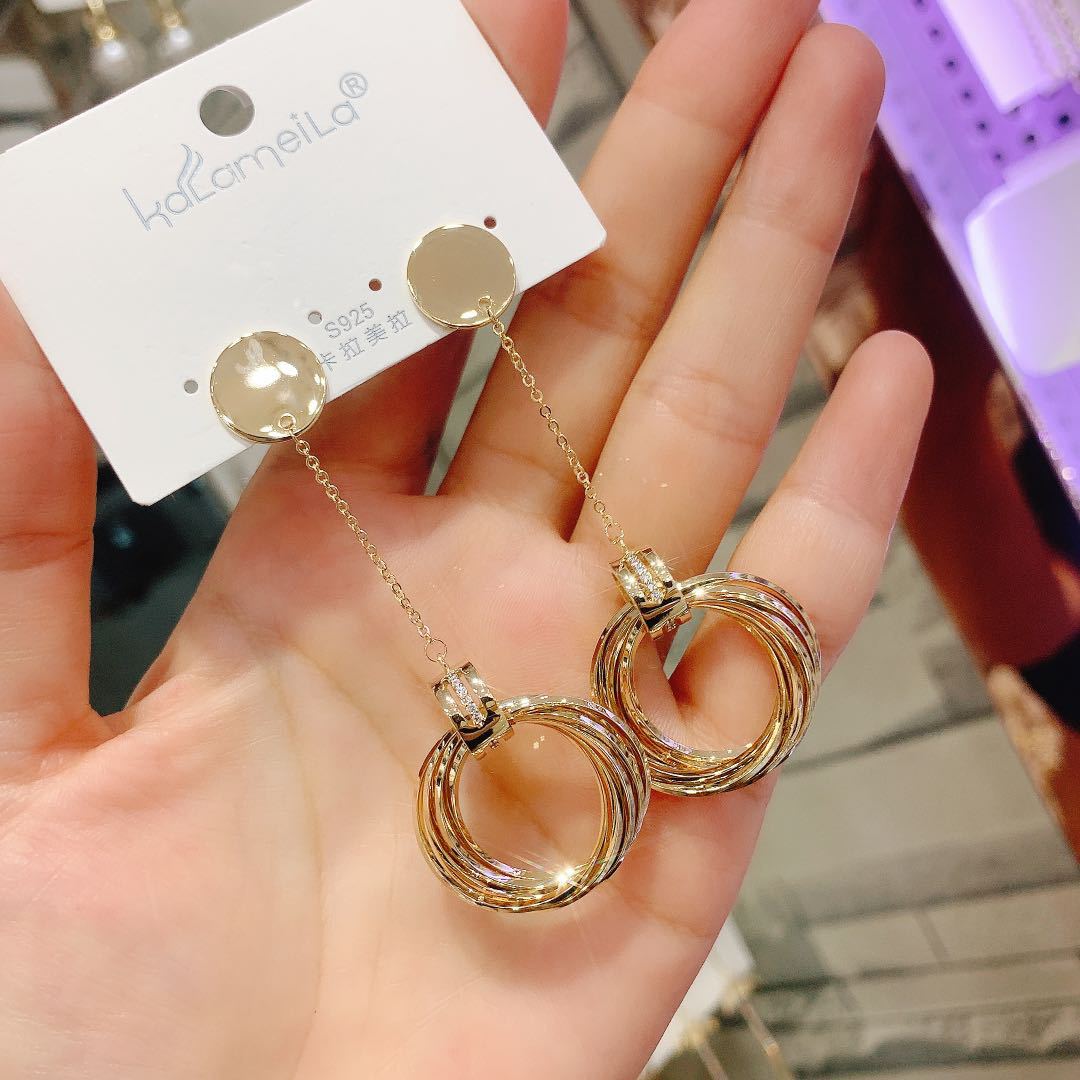 卡拉美拉秋冬饰品批发欧美风潮范微镶几何圆环流苏耳坠925针耳环