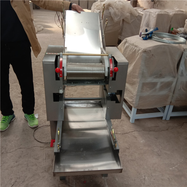 水果蔬菜做面条机器 50/60/75型全自动挂面机 不锈钢揉面压皮机