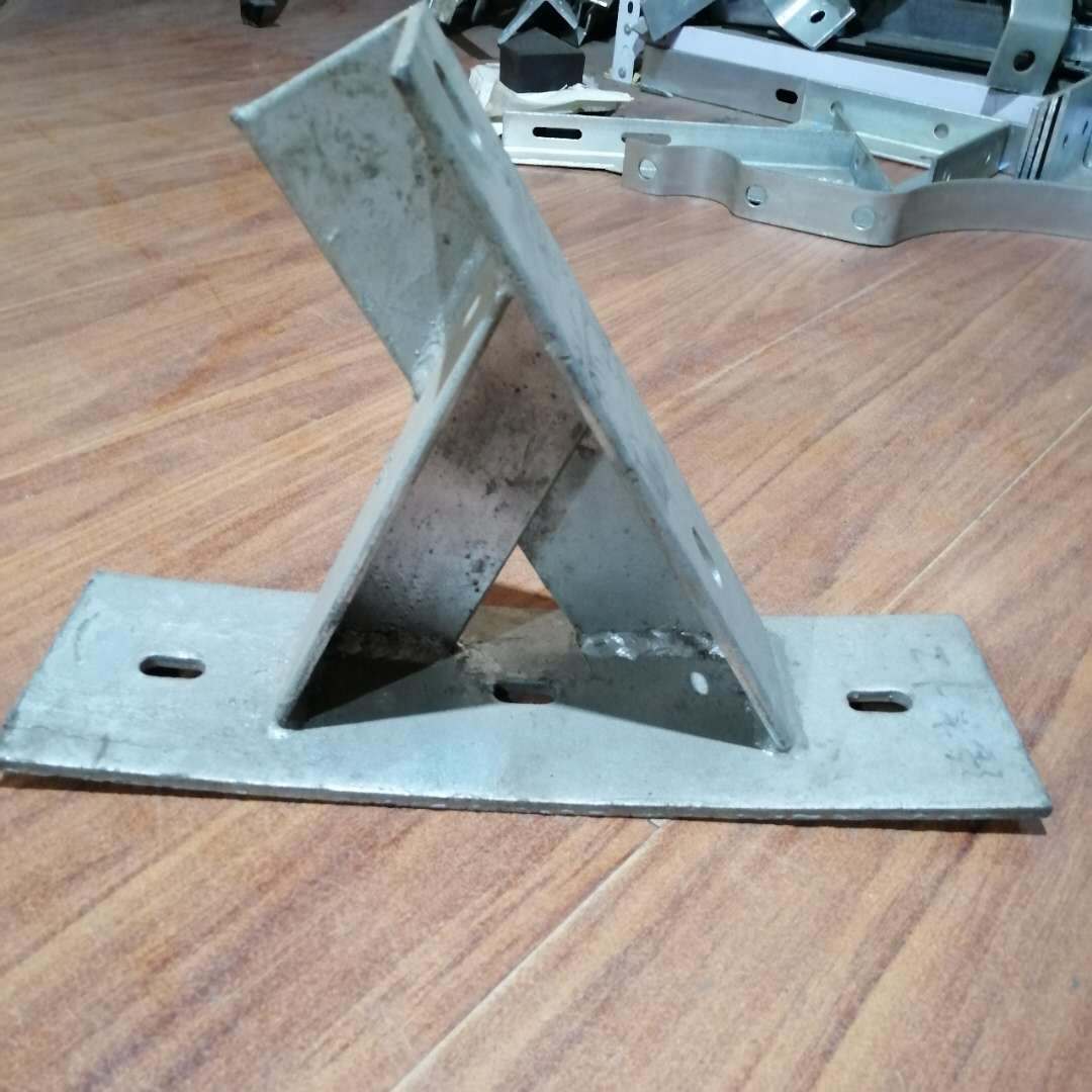 厂家生产各种消防管道支架 角钢支架 角铁支架 加工定制 型号齐全