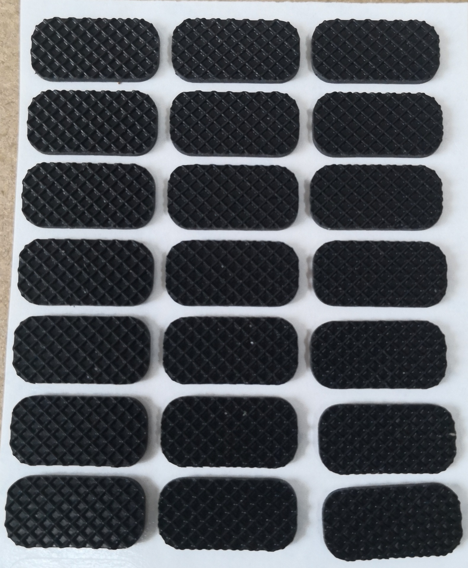 3m密封硅胶胶垫片无味防滑减震压纹硅胶胶垫家具桌椅椭圆形脚垫