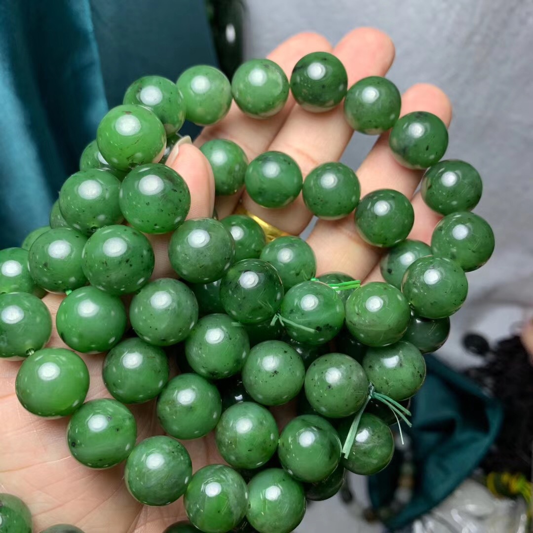 厂家直销 批发和田碧玉14mm单圈手链 微黑点 直播地摊货源 手串