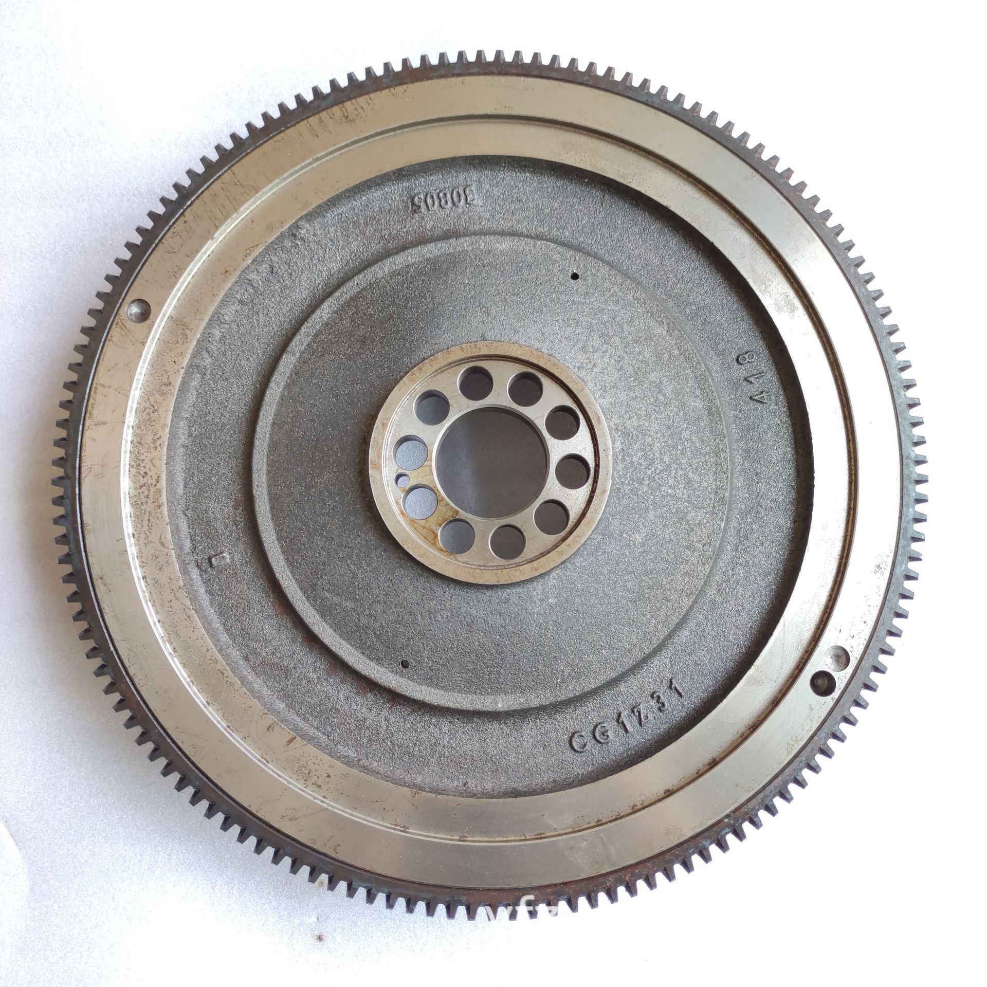 五十铃6wf1发动机飞轮 51y 1-12331418-0 430mm 10t 139t isuzu