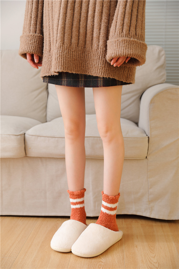 冬季新款 双杠女士珊瑚绒袜泡泡口加厚纯色保暖袜子不掉毛中筒袜