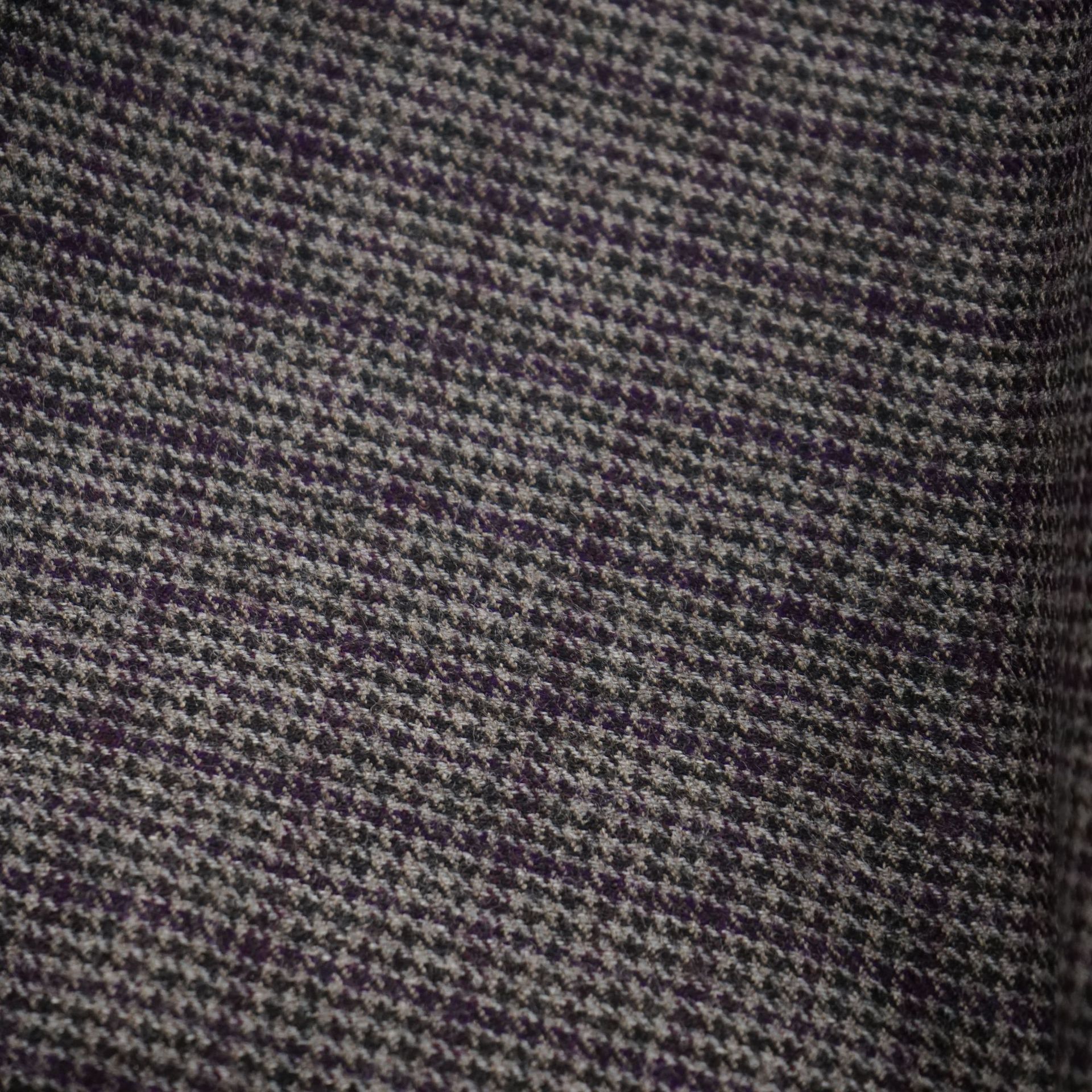 半精纺黑灰小千鸟毛呢面料紫色嵌条毛纺羊毛布料春秋西装面料