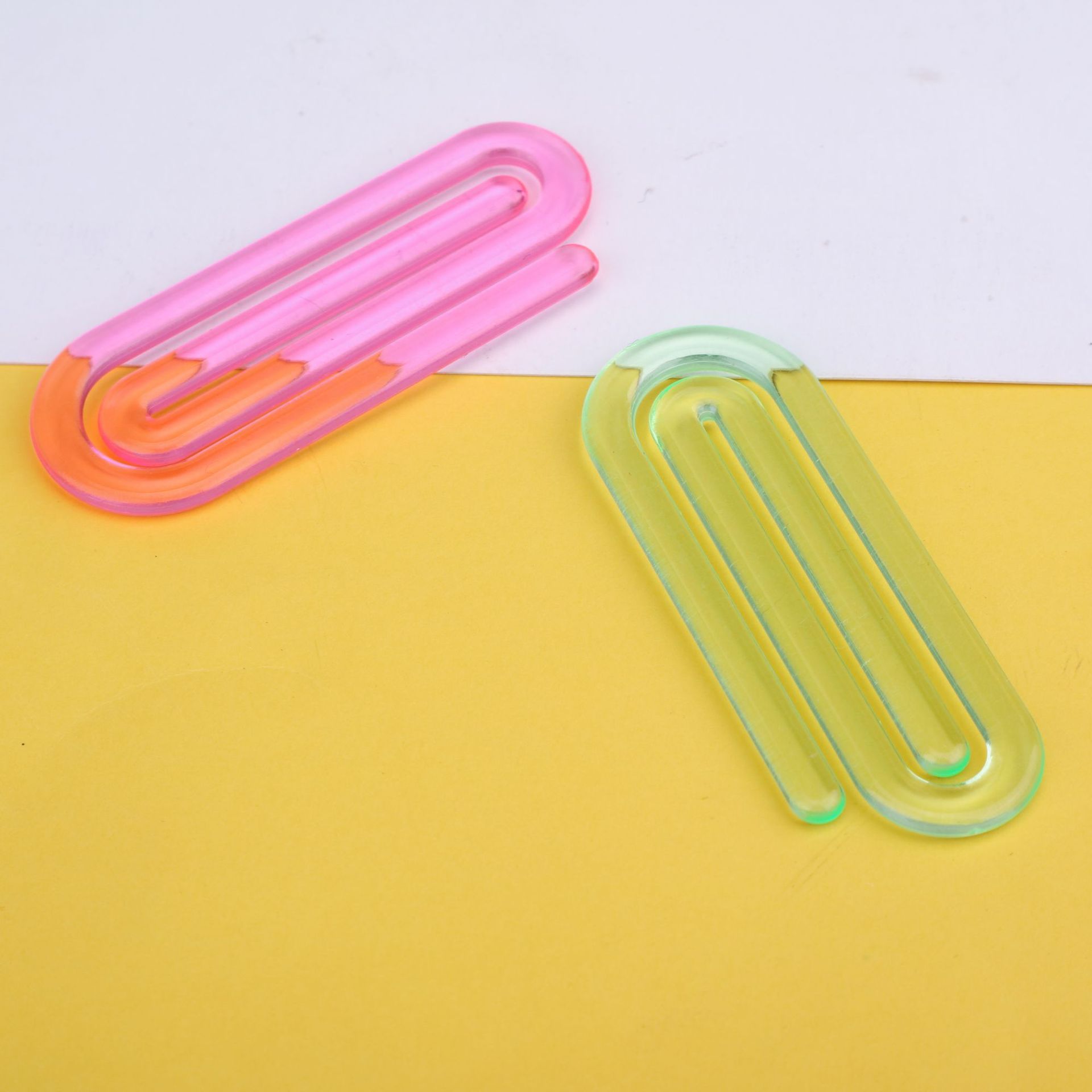 彩色蛇形回形针 异性曲别针 塑料ps材质办公文具回形针