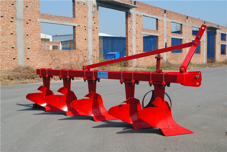 高效多功能土地耕整铧式犁大型土地耕整大马力四轮带动多铧铧式犁