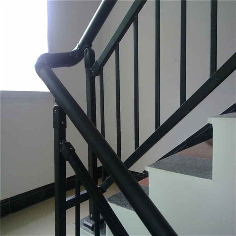 厂家供应小区 楼盘阳台护栏楼梯扶手 组装式别墅室内阳台飘窗栏杆
