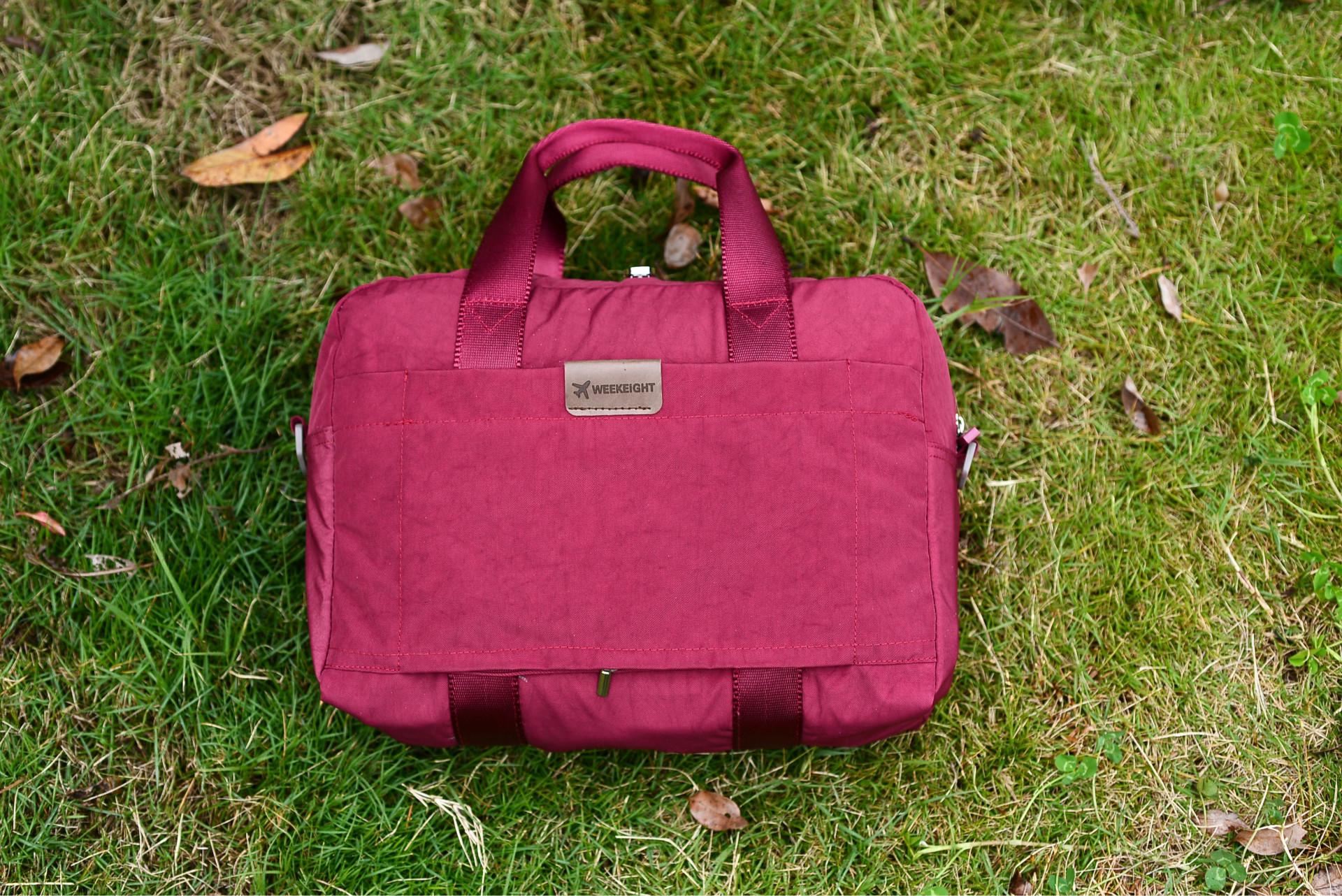 Fresh New Large Capacity Travel Elegant Portable Shoulder Bag Messenger Bag Luggage Pannier Bag Clothing Storage Bag