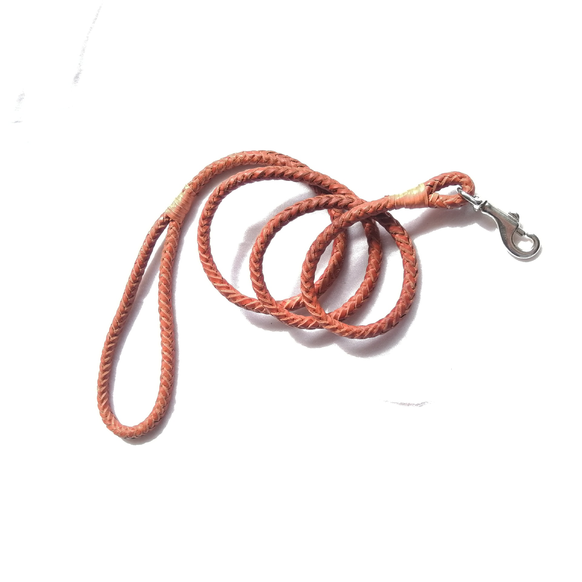 厂家供应宠物用品狗狗牵引绳手工编织中小型狗狗牛皮牵绳遛时尚