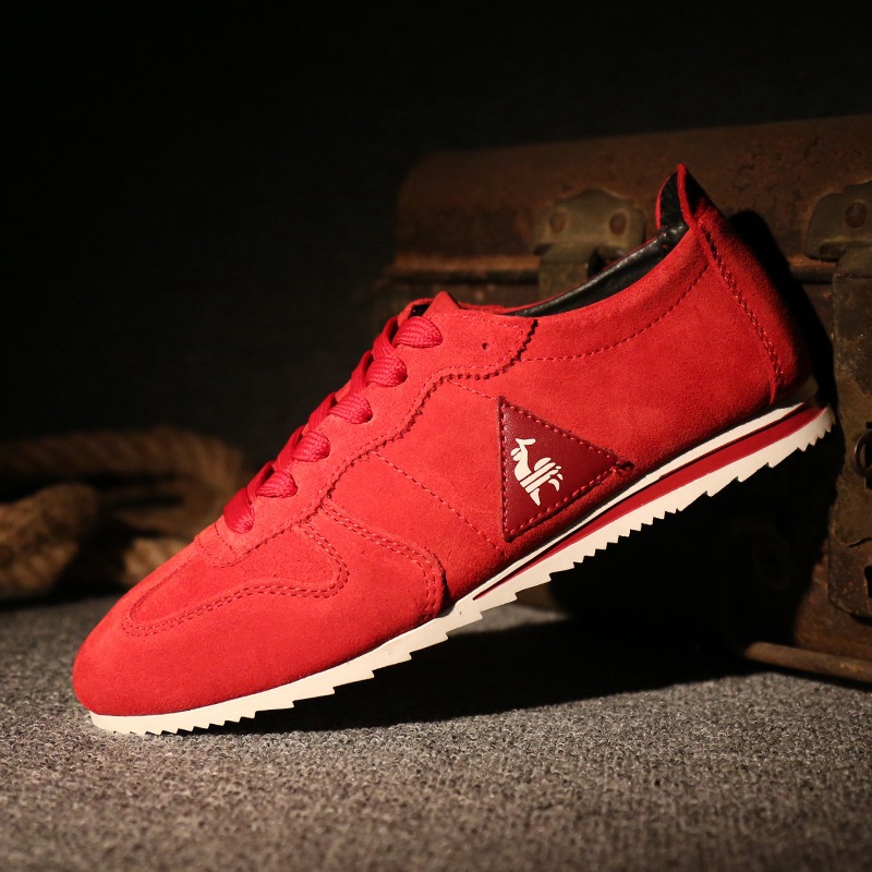 男士2020年新款法国公鸡鞋休闲百搭韩版潮流平底真皮黑色平板男鞋