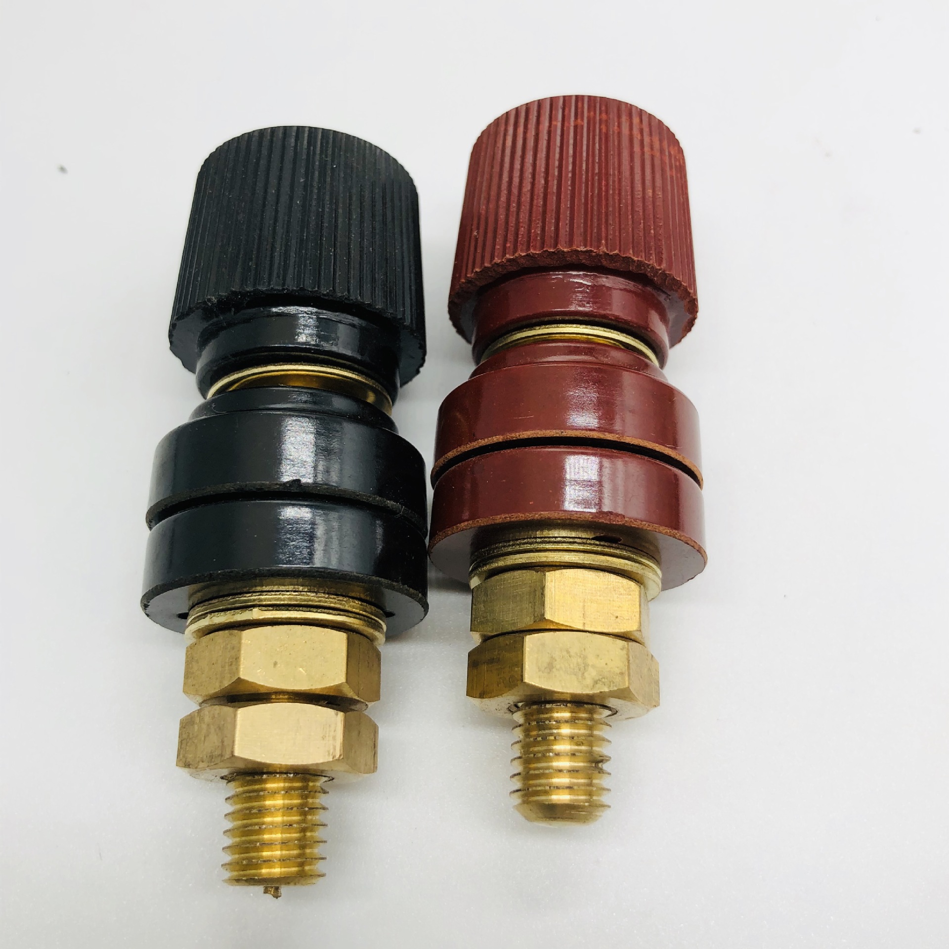 555特大全铜300a大电流10mm接线柱 m10电焊机 逆变器接线端子柱