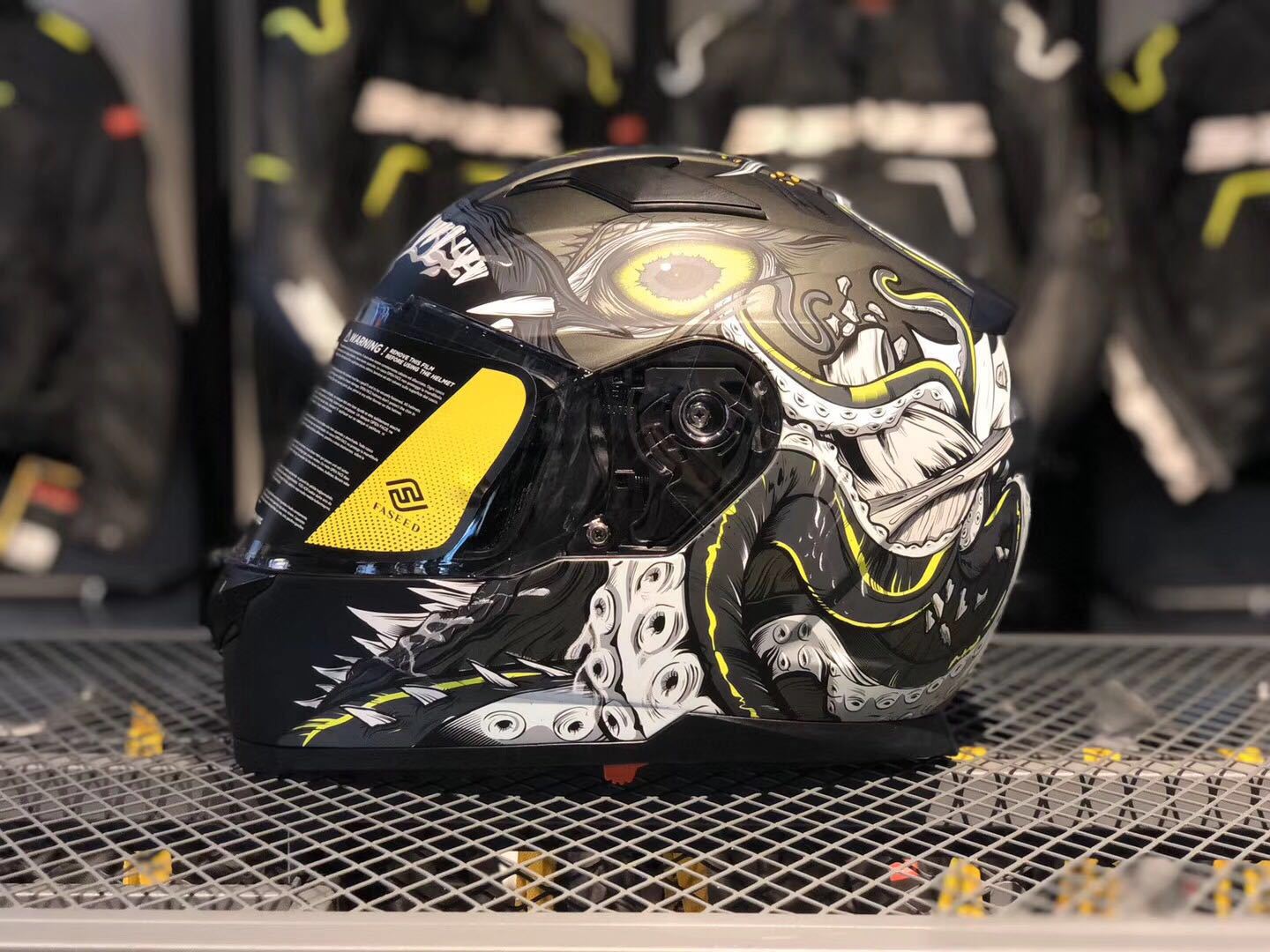 faseed头盔男摩托车双镜片全盔 机车个性女士赛车个性酷全覆式817