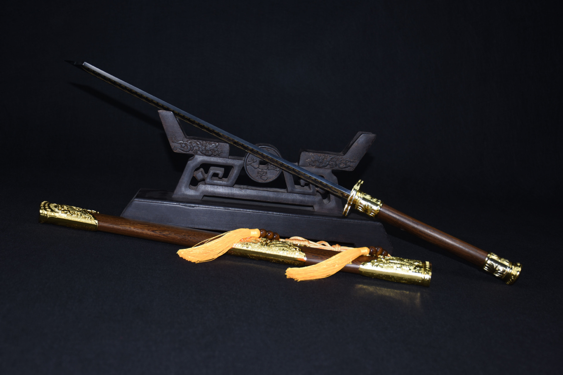 龙泉市刀剑高锰钢防身双手刀一体康熙战刀唐横刀长刀冷兵器未开刃