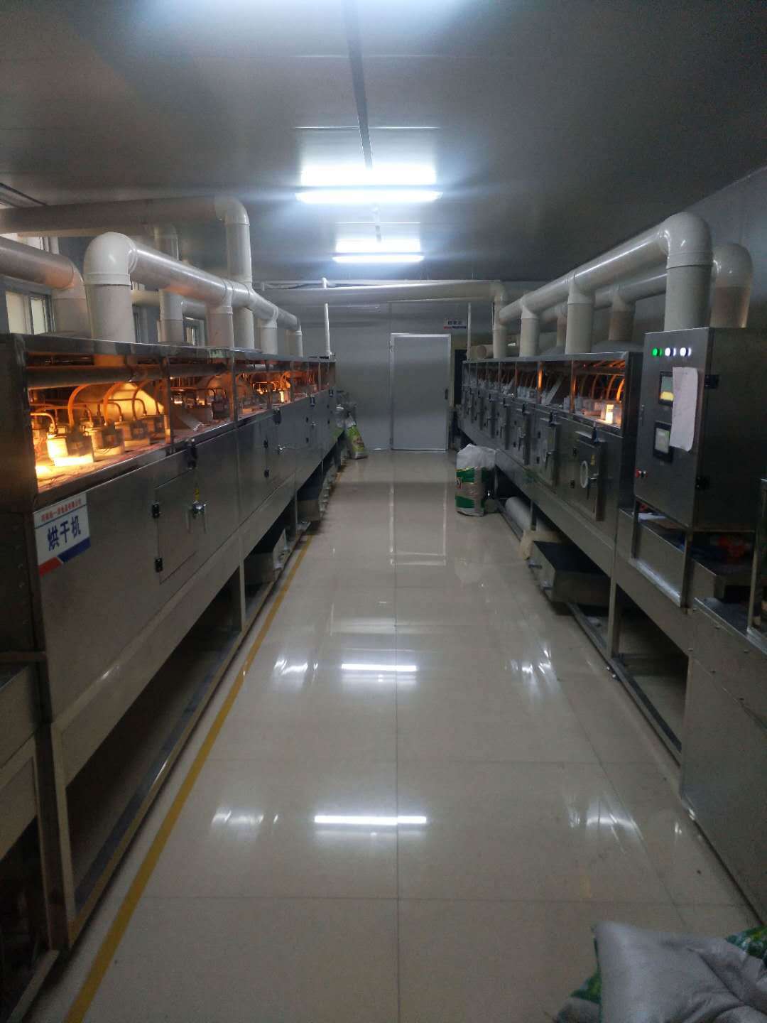 现货供应小麦仁 低温烘焙工厂批发五谷杂粮去皮 oem贴牌