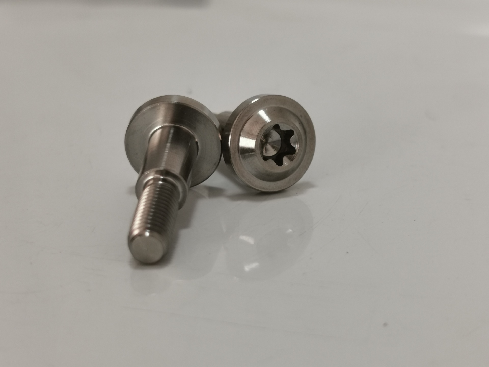 【定制加工】螺栓钛grade5 枢轴螺丝 m6*31 梅花头摩托车螺丝