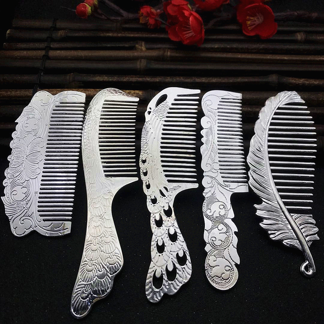 地摊景区热卖高档镀银核子时尚精美节日银梳子礼品流行合金银梳子