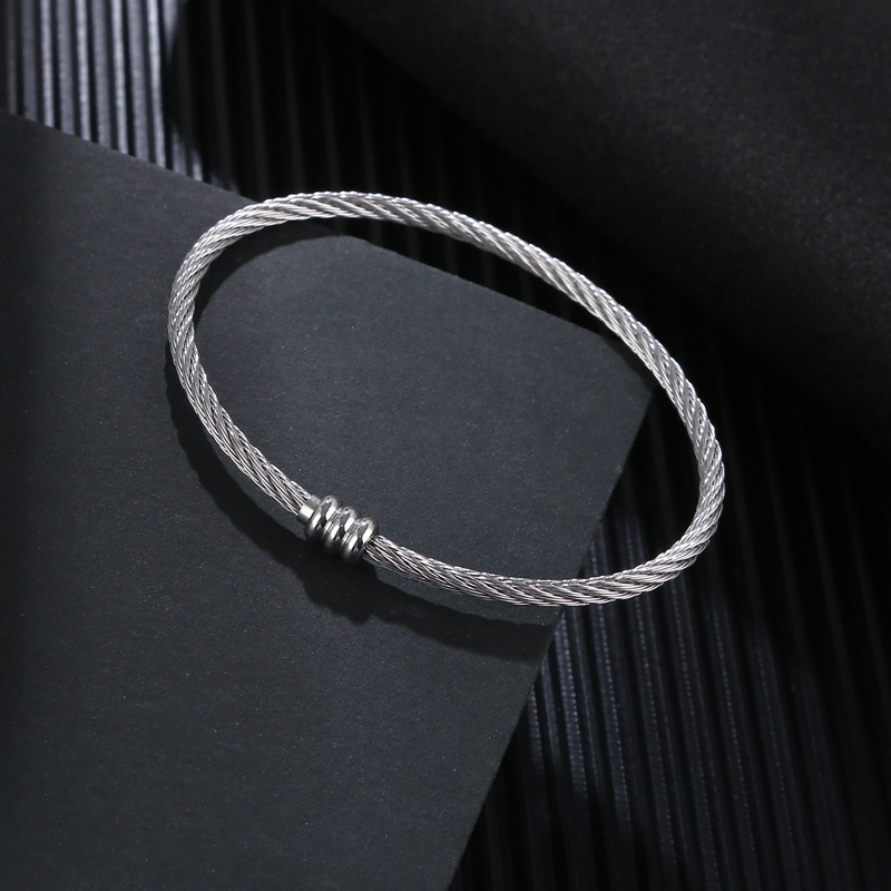 钢丝圈手镯材质304个性任意搭配diy饰品磁铁自吸可打开不锈钢手镯