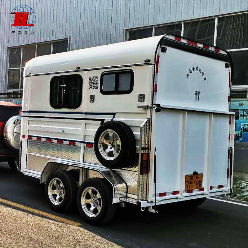 厂家直销 马术用品马匹运输两马斜装 牵引式拖挂马车运马车拉马车