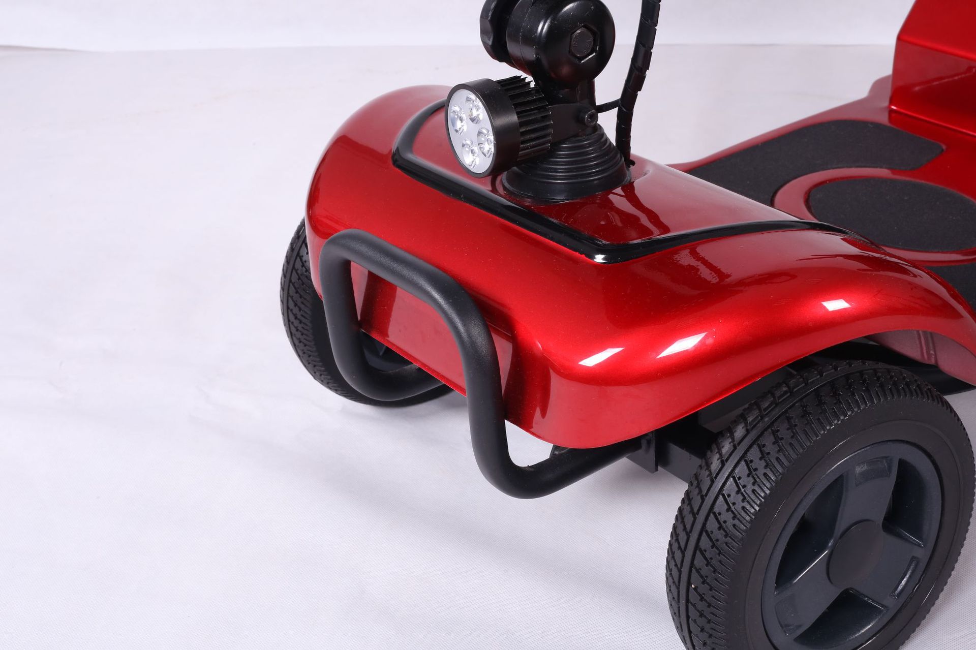 四轮电动车 成人孩子接送车 家用电动汽车 老年人代步车 折叠车