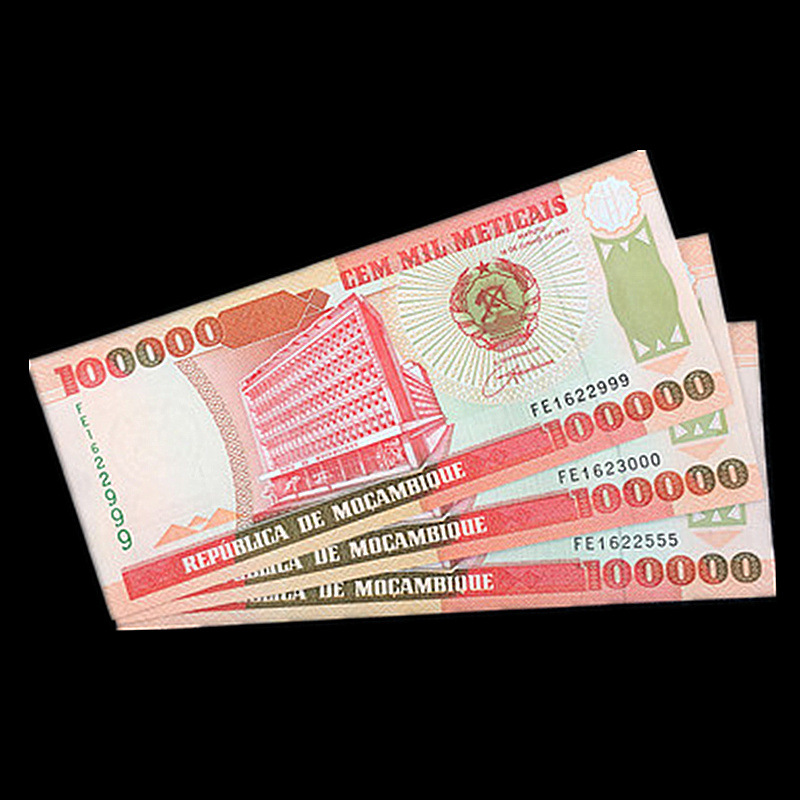 保真全新外国纸币莫桑比克100000梅蒂卡尔钱币促销礼品赠品奖品