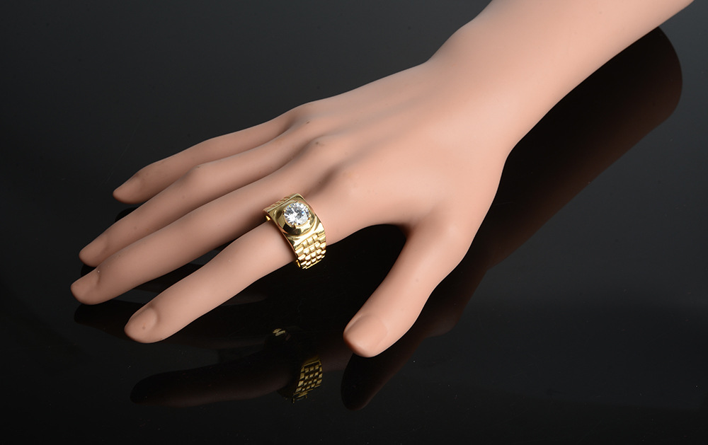 不锈钢电金镶钻男士戒指时尚简约高端男士戒指外贸爆款