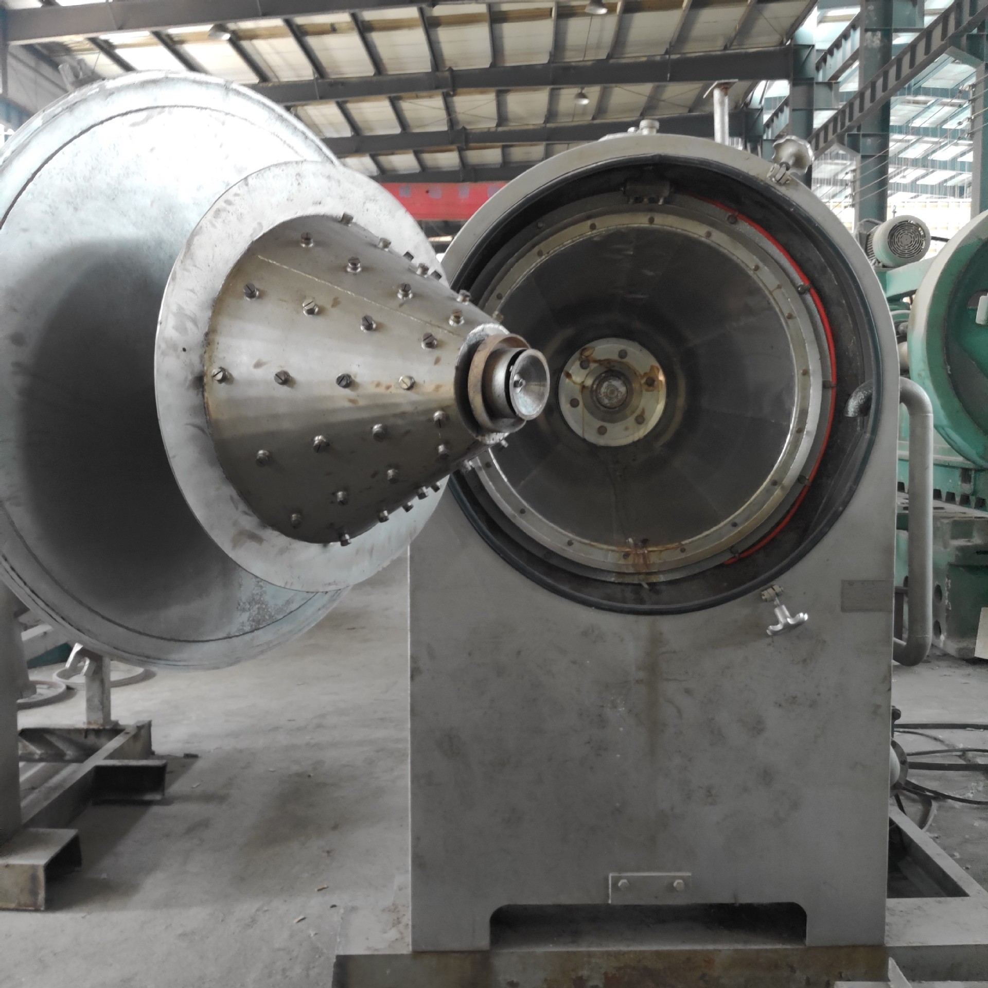 二手淀粉离心筛 渣浆分离卧式离心筛 700立式离心筛 淀粉生产设备