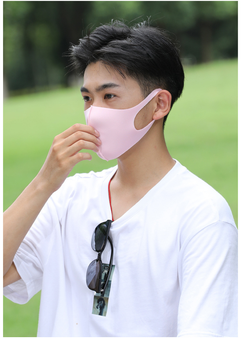 户外防晒防雾霾口罩明星款可水洗轻薄呼吸阀网红骑行防尘黑色面罩