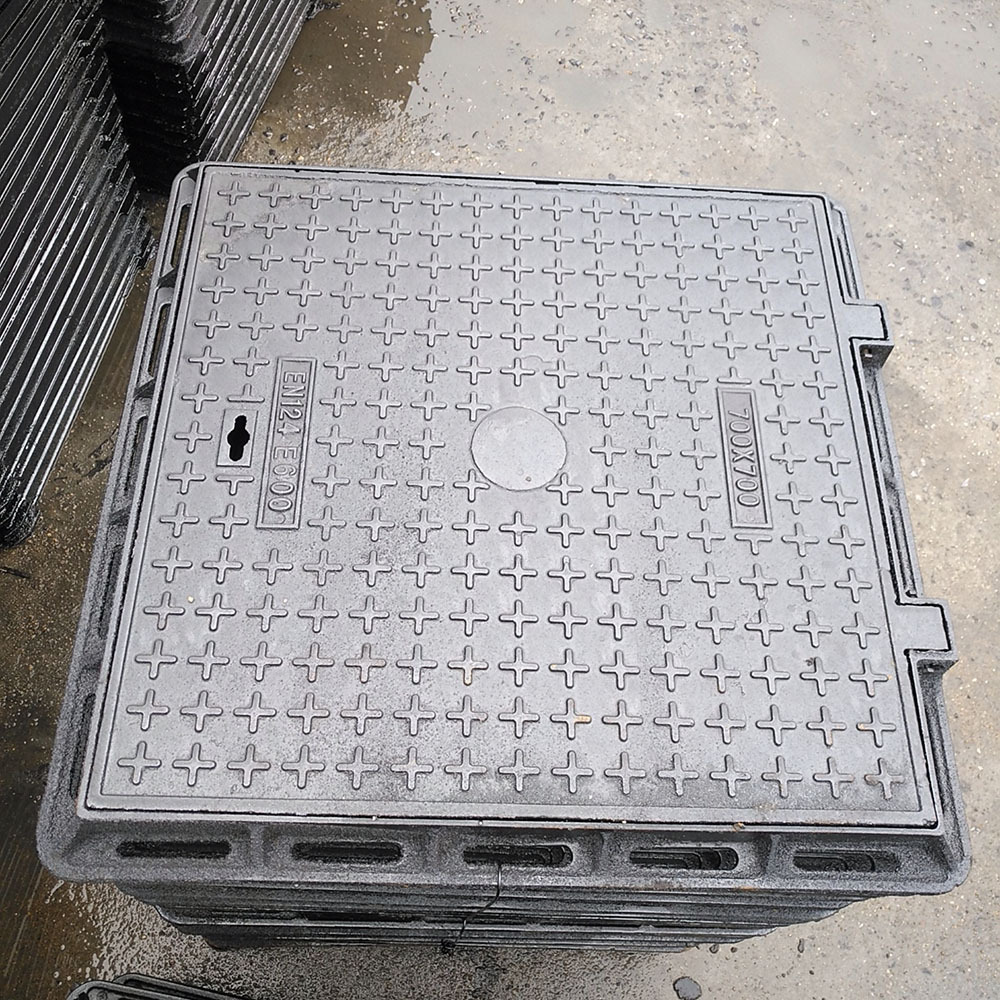 厂家批发安福方形球墨铸铁井盖重型下水电缆电力窨井盖700