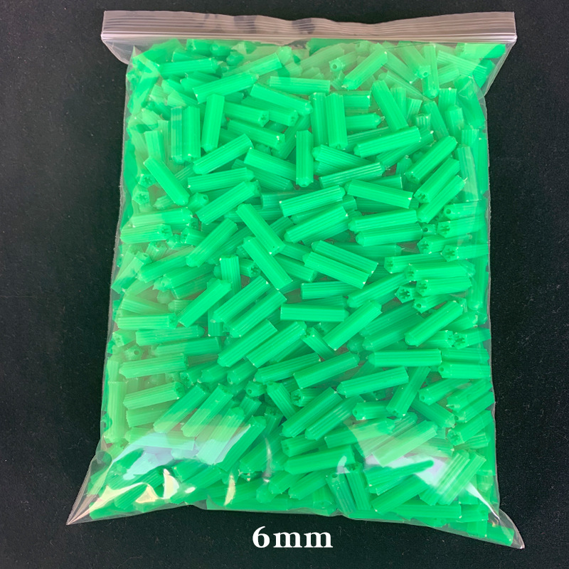 绿色膨胀管/塑料膨胀螺丝 膨胀胶塞胶粒 6mm 8mm  500 1000个/包