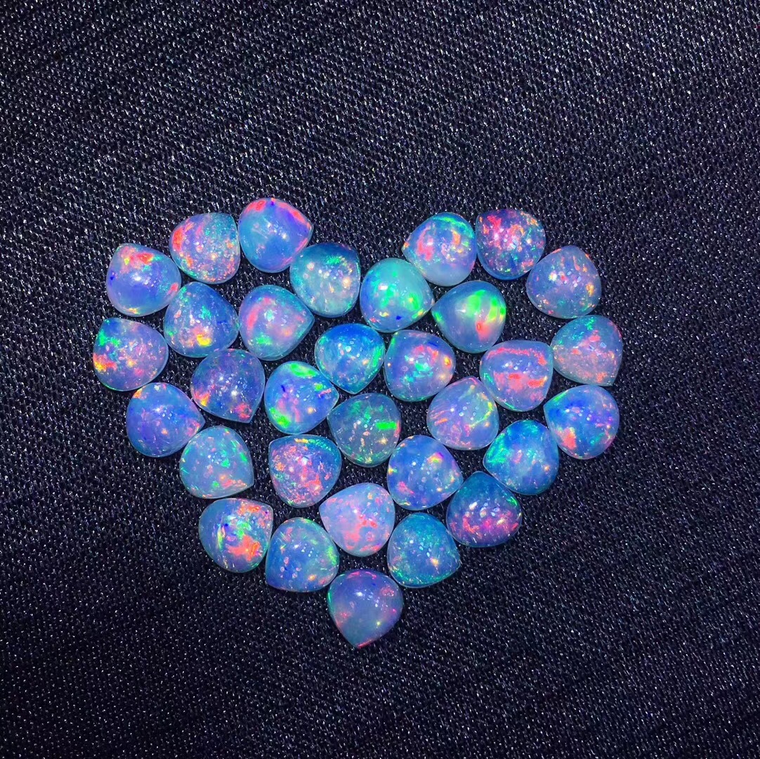 天然变色宝石欧泊裸石桃心形炫彩白欧泊七彩吊坠戒面戒指男女款