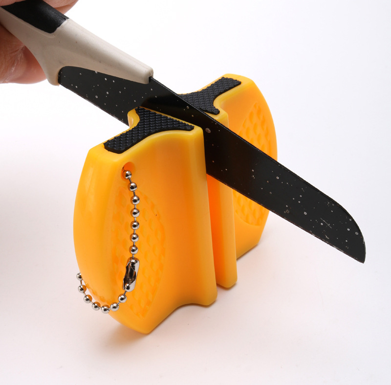 家用小型迷你磨刀器钨钢陶瓷户外便携式双面磨刀厨房小工具