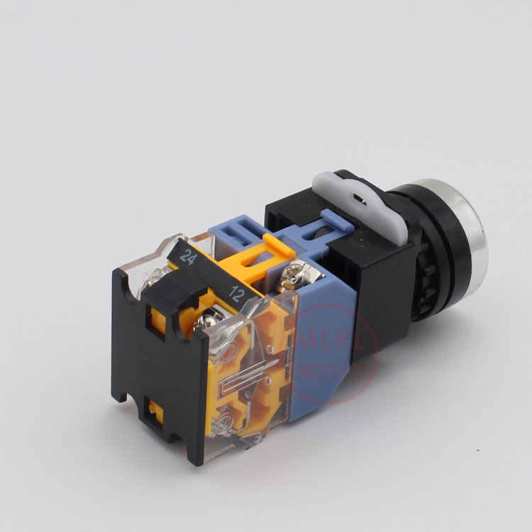 厂家直销 la38-11d平头带灯自复位按钮开关 自锁按钮 开孔22mm