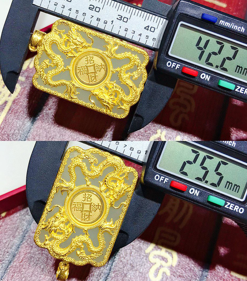 999足金双龙牌吊坠男黄金镶和田玉本命年项链招财纳福时来运转