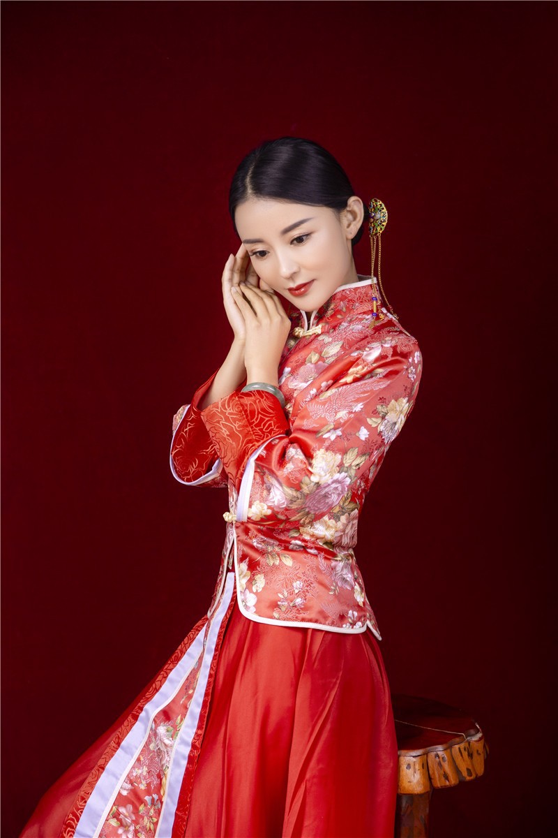 秀禾服新娘结婚新款中式婚纱礼服嫁衣敬酒服古装婚服结婚衣服秀和