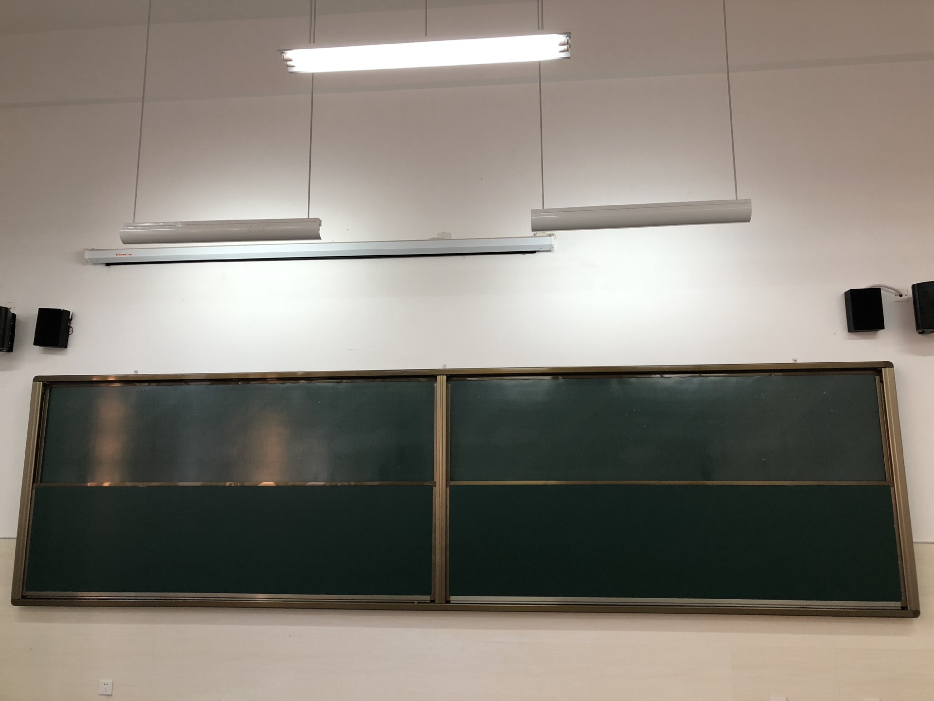 多媒体黑板白板 教室上下升降 大学多媒体阶梯教室磁性可定制尺寸