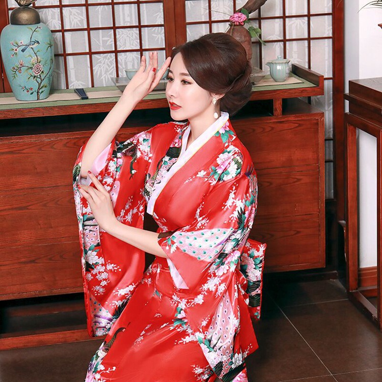 日本和服现货时尚女装绸缎孔雀舞台服表演服拍照写真和服