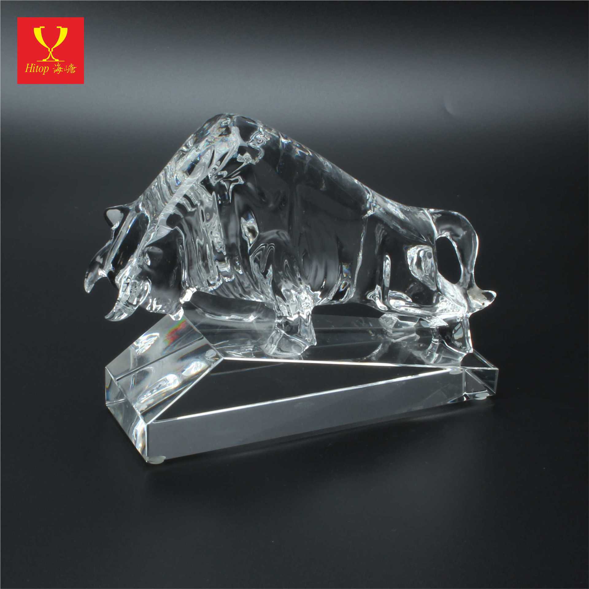 海嵣水晶牛摆件 老板办公室牛气冲天奖杯 定制工艺品摆件商务赠礼