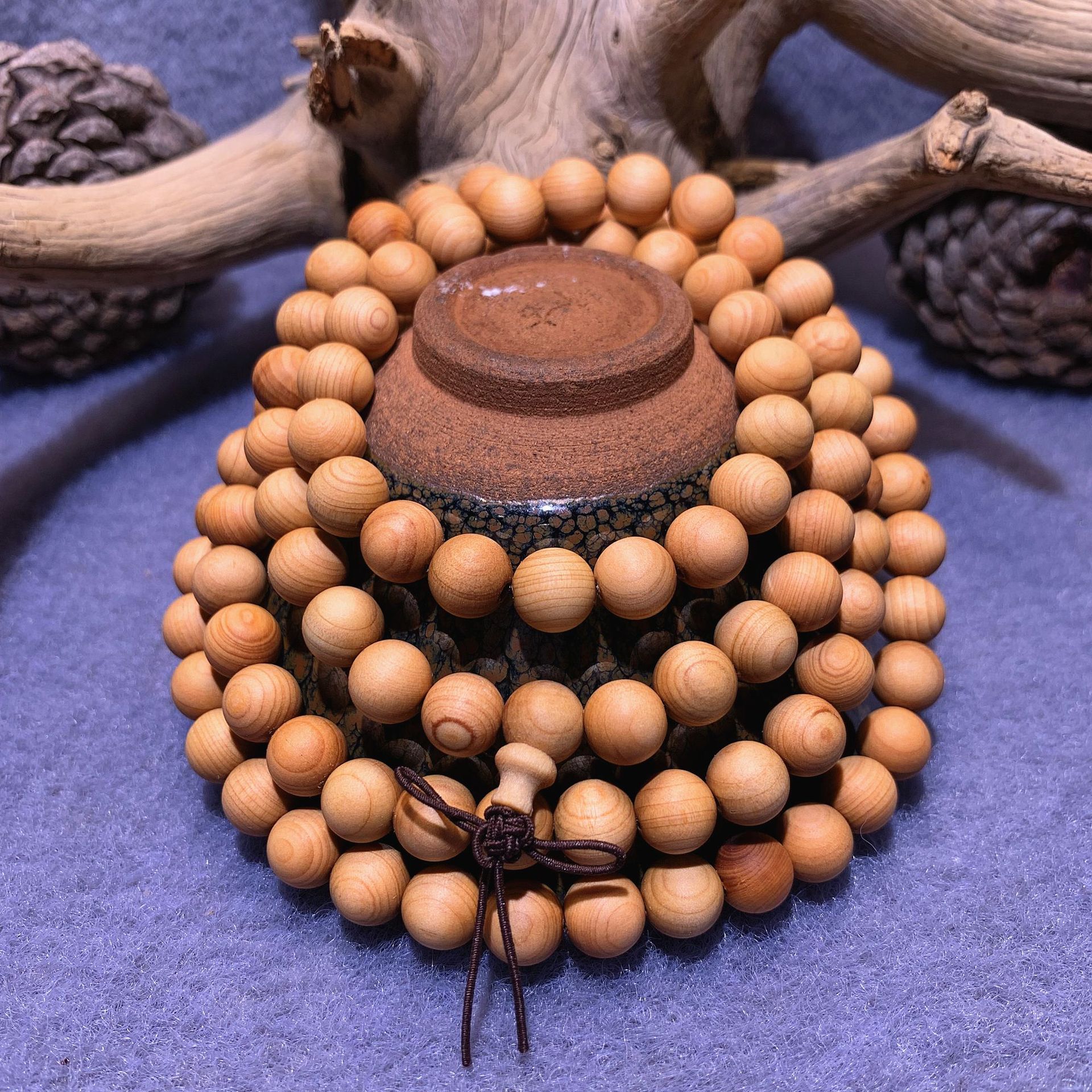 专供地摊货源 太行山崖柏 108颗佛珠手串 创意文玩念珠手链饰品