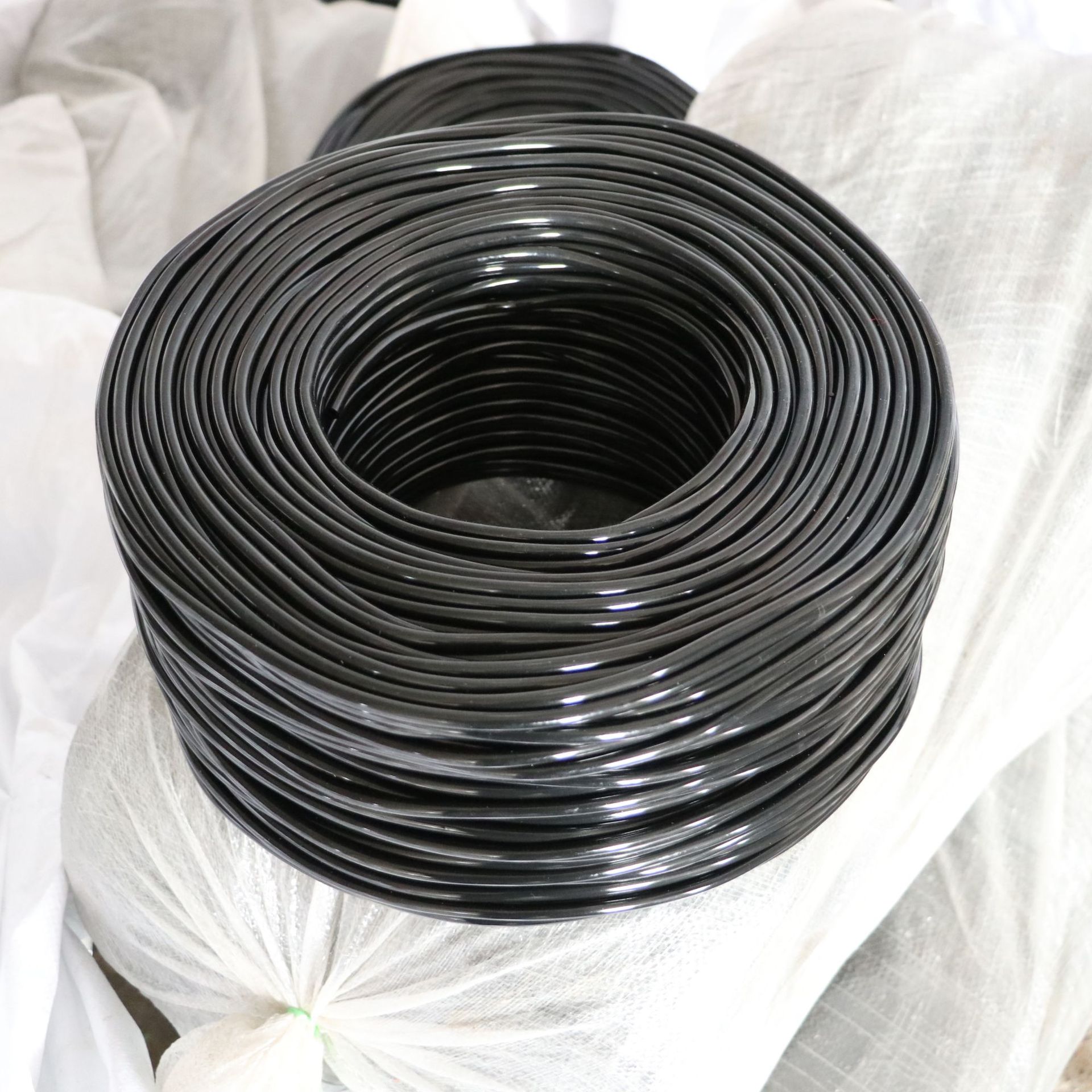 pvc毛管 农业节水灌溉用黑色47毛管出水均匀雾化喷头园林用毛管