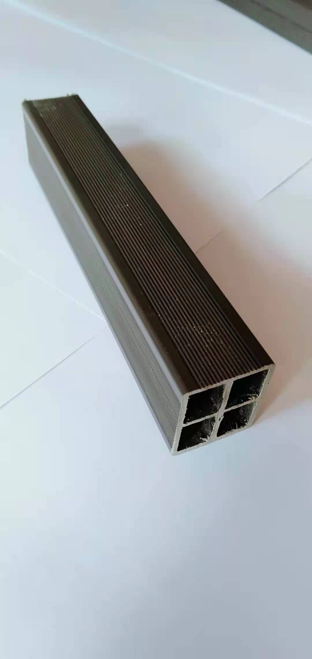 厂家定制各种规格优质环保的pvc台面垫条橱柜配件联系13961621229